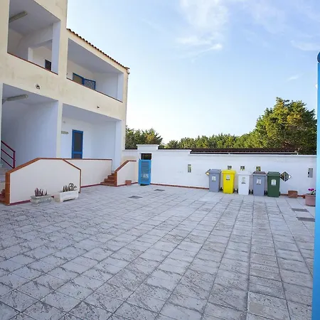 Casa Vacanza Cosimo 8 A Torre Colimena Holiday home Manduria