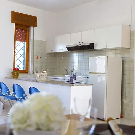 Holiday home Casa Vacanza Cosimo 8 A Torre Colimena *