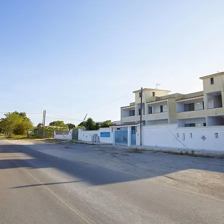 Σπίτι διακοπών Casa Vacanza Cosimo 8 A Torre Colimena Manduria